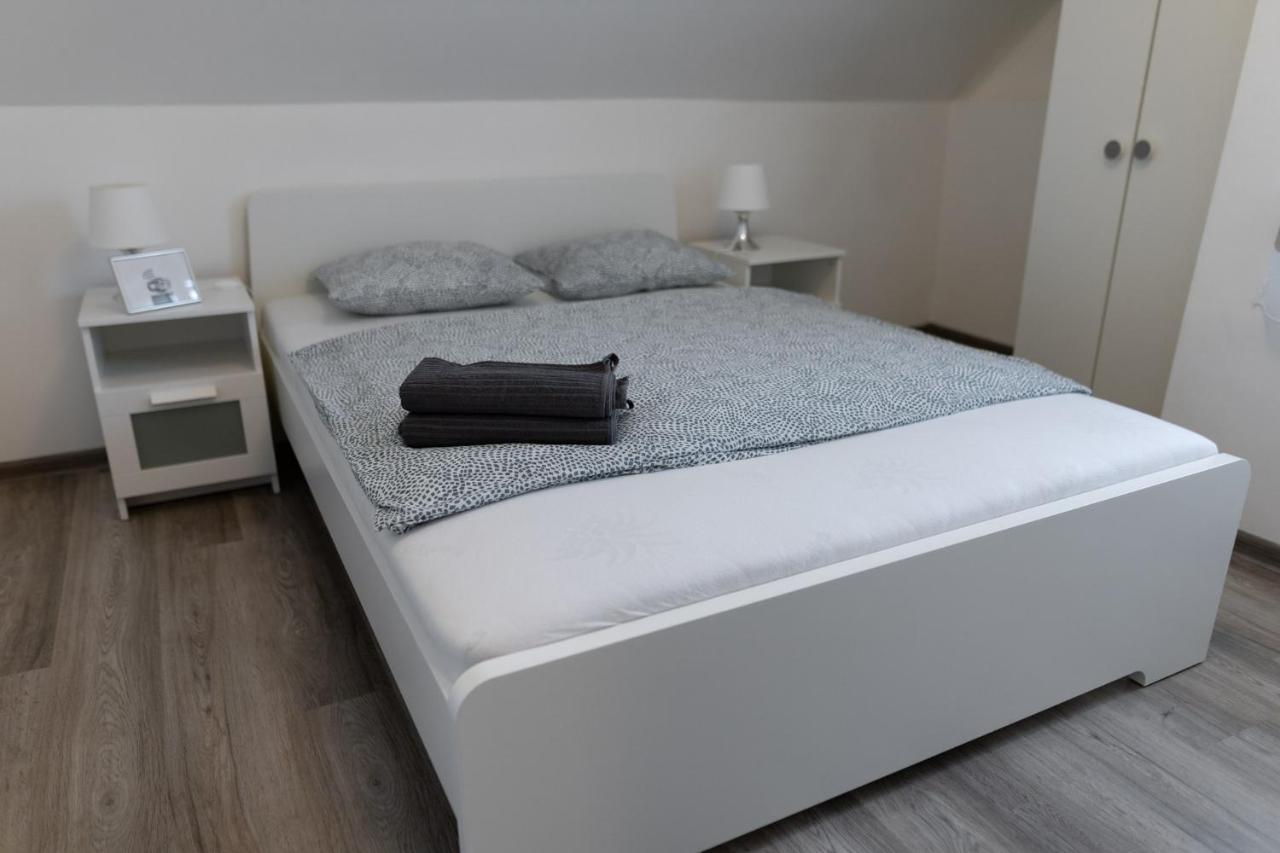 Oliver 22 Apartman Fonyod Luaran gambar