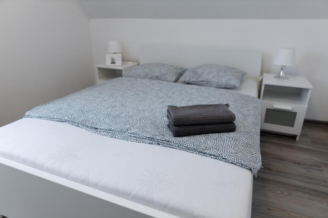 Oliver 22 Apartman Fonyod Luaran gambar