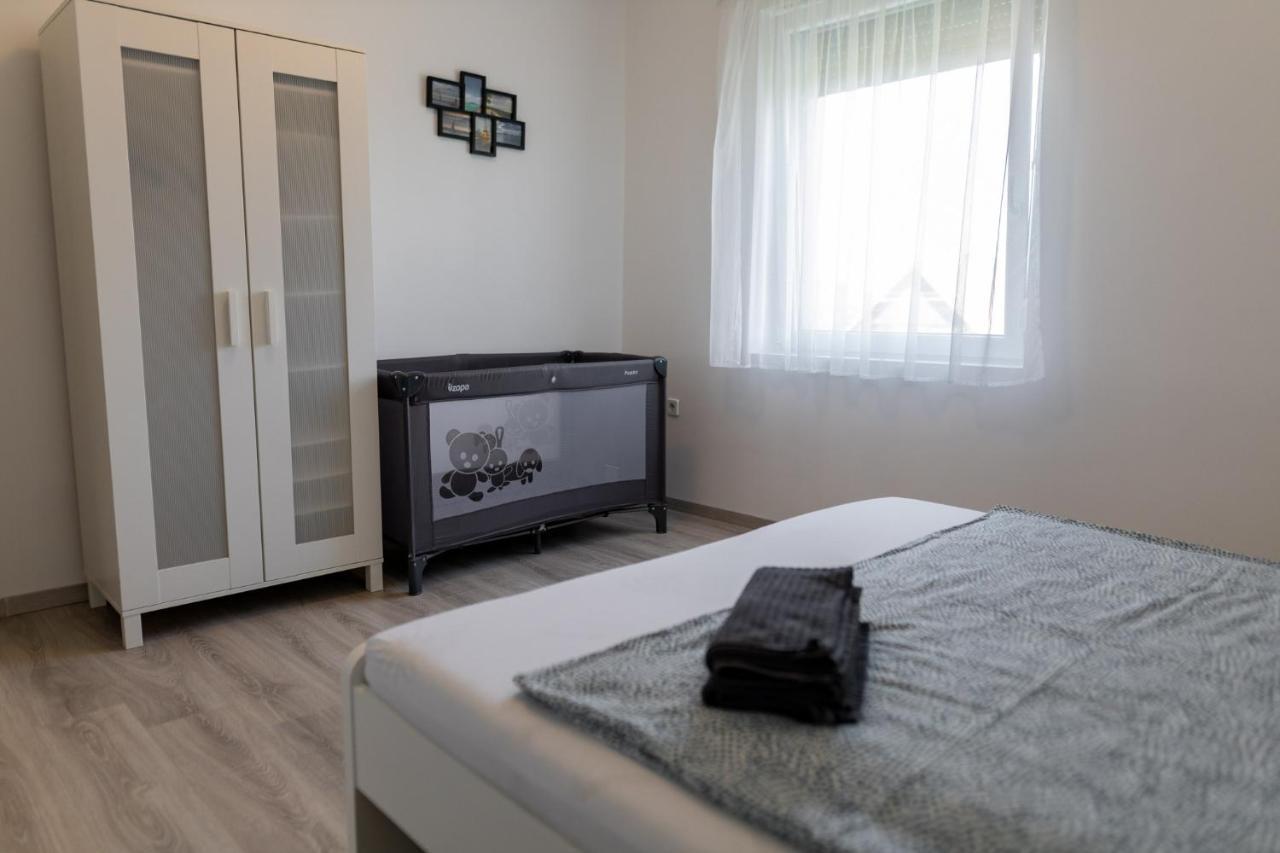 Oliver 22 Apartman Fonyod Luaran gambar