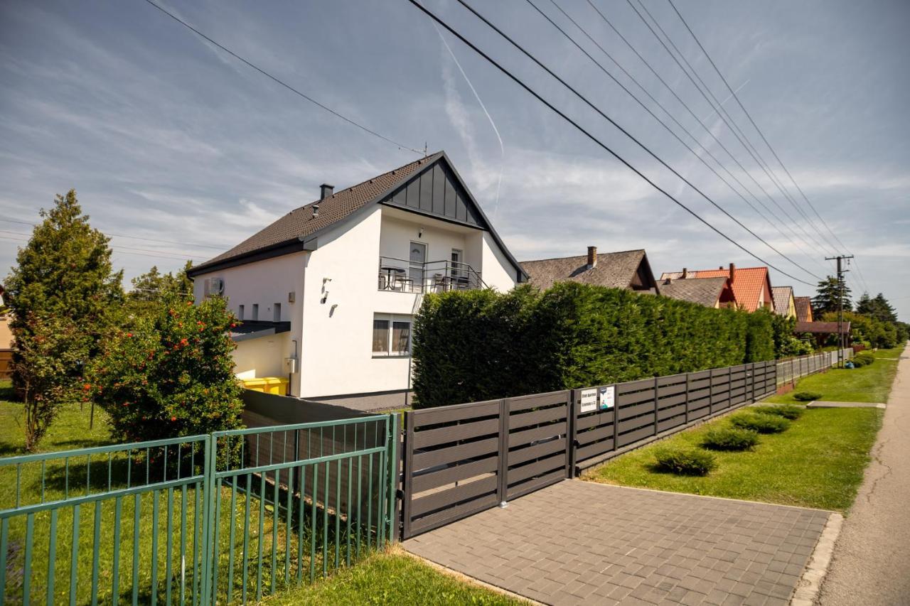 Oliver 22 Apartman Fonyod Luaran gambar